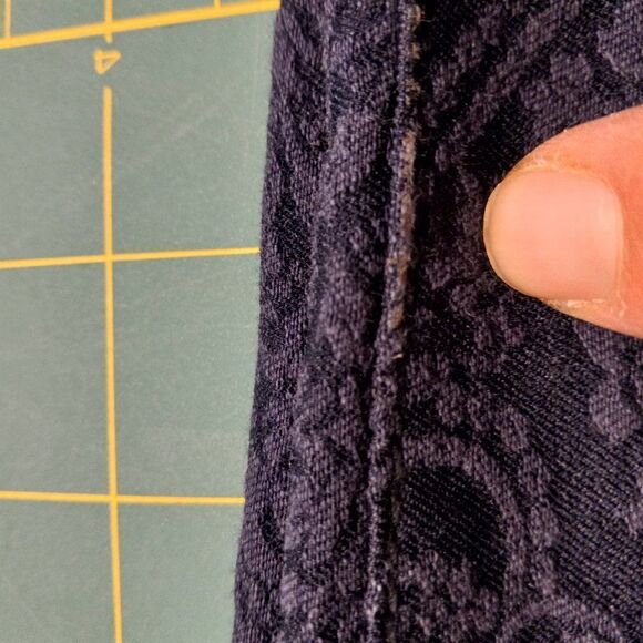 Kardashian Premium Denium Jeans - Picture 7 of 12